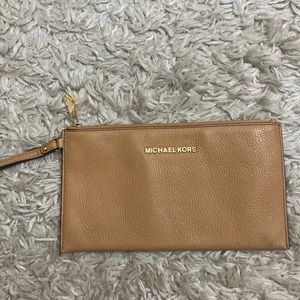 Michael Kors Wristlet